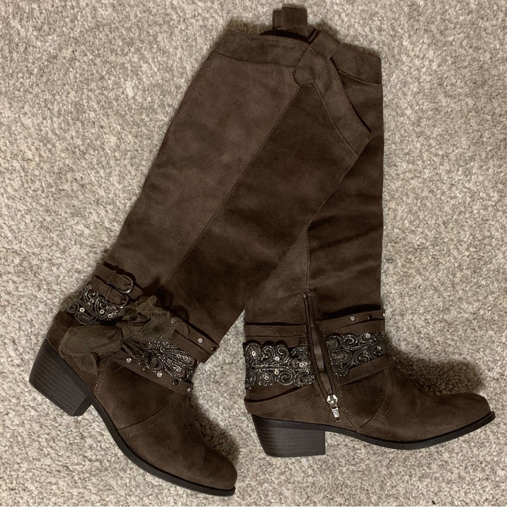 Not Rated brand, chocolate brown faux suede, beaded boots, size 7.